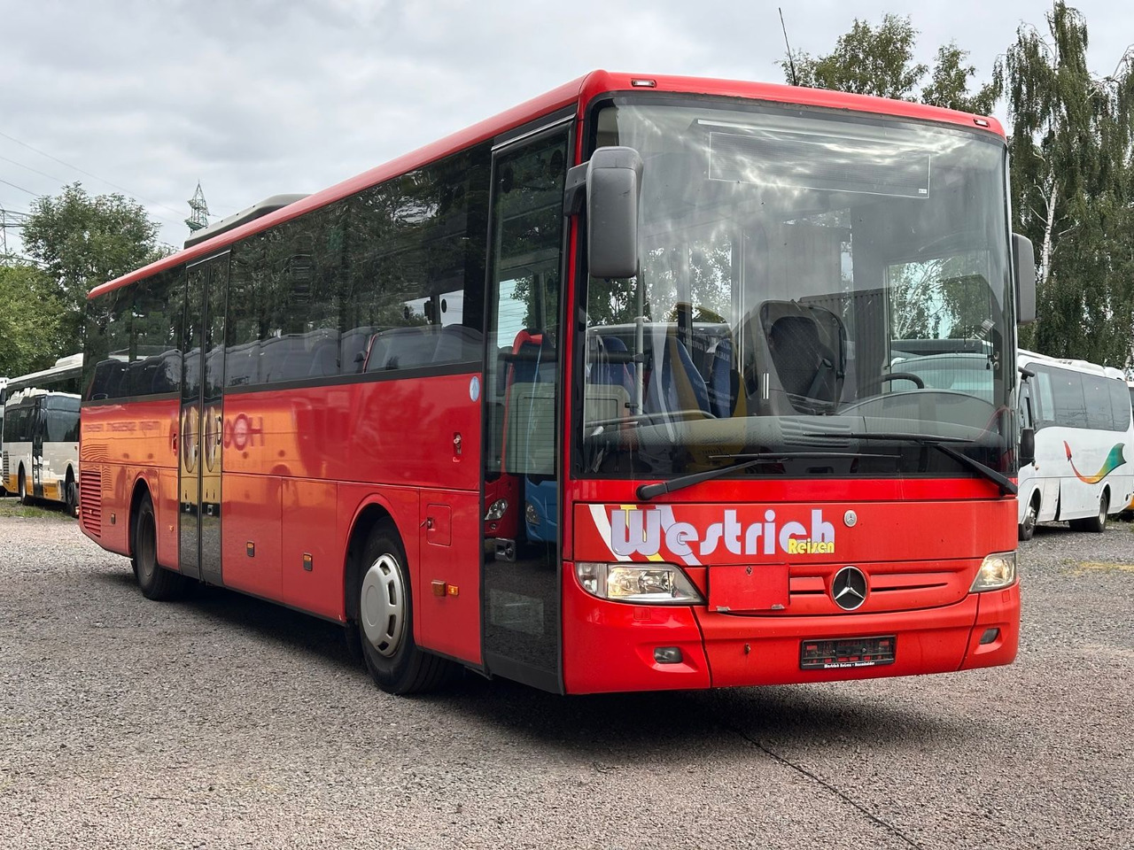 Mercedes-Benz O550 Integro (56 Sitze*Klima*Schalt) - Helyközi busz: 1 kép. Mercedes-Benz O550 Integro (56 Sitze*Klima*Schalt) - Helyközi busz: 1 kép.