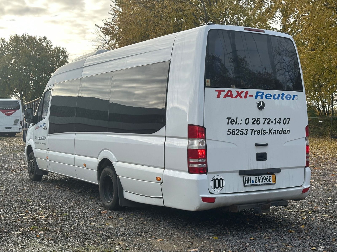 Mercedes-Benz Sprinter 516 CDi (DE*Klima*23 Reisesitze) - Minibusz, Kisbusz: 2 kép. Mercedes-Benz Sprinter 516 CDi (DE*Klima*23 Reisesitze) - Minibusz, Kisbusz: 2 kép.