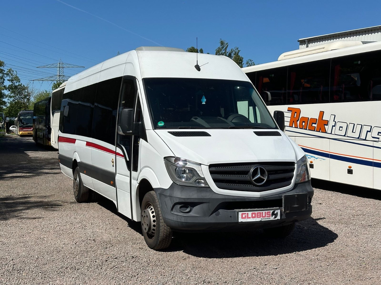 Mercedes-Benz Sprinter 516 CDi (DE*Klima*24 Sitze) - Minibusz, Kisbusz: 1 kép. Mercedes-Benz Sprinter 516 CDi (DE*Klima*24 Sitze) - Minibusz, Kisbusz: 1 kép.