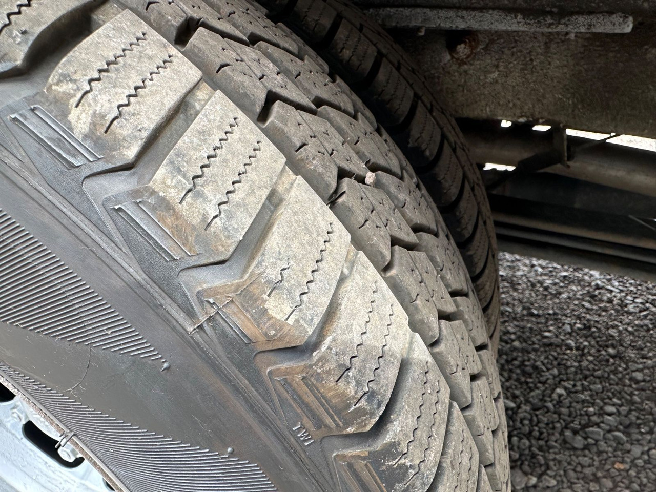 Mercedes-Benz Sprinter 516 CDi - Minibusz, Kisbusz: 4 kép. Mercedes-Benz Sprinter 516 CDi - Minibusz, Kisbusz: 4 kép.