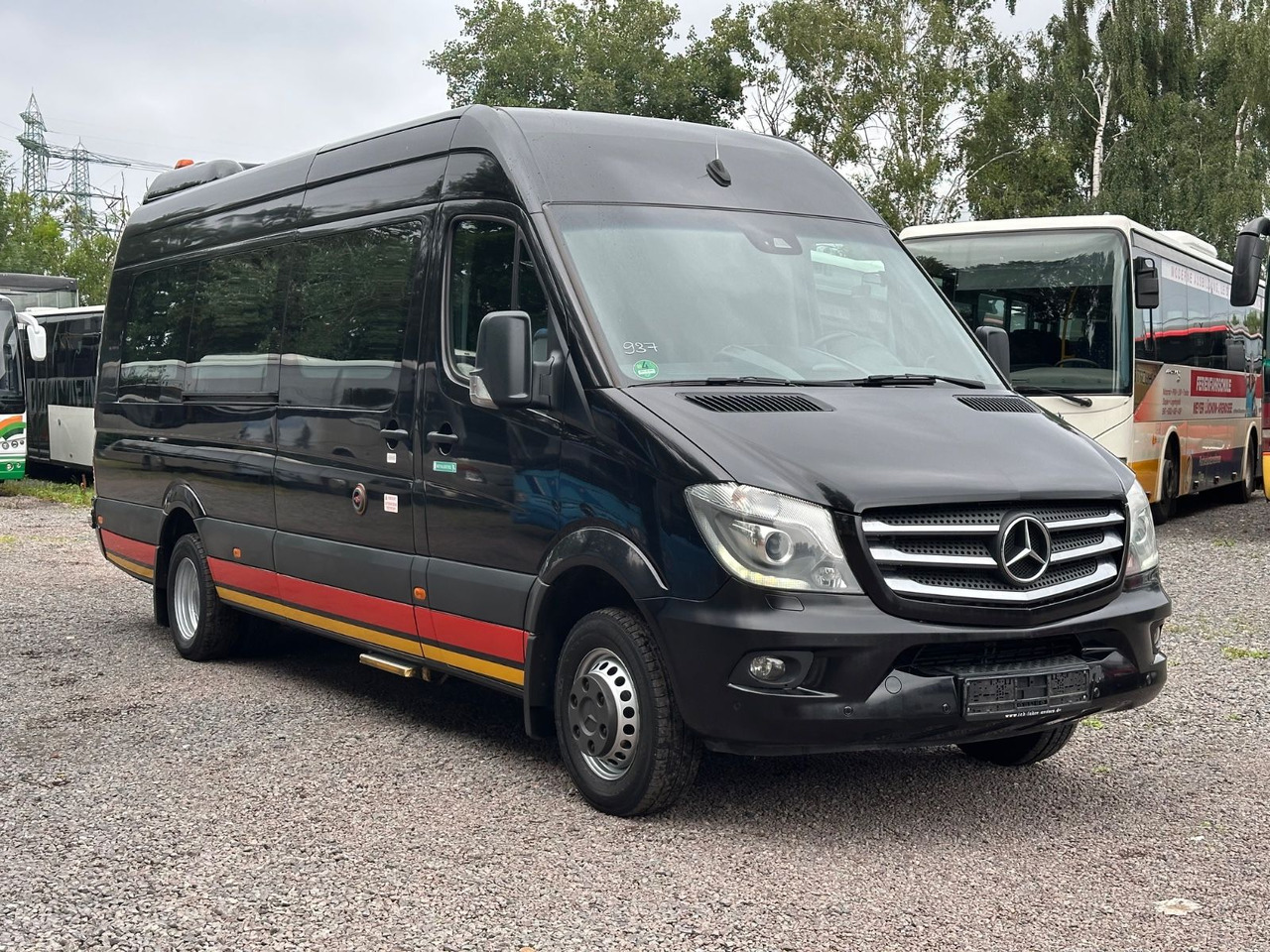 Mercedes-Benz Sprinter 519 CDi (Euro 6*Leder Sitze) - Minibusz, Kisbusz: 2 kép. Mercedes-Benz Sprinter 519 CDi (Euro 6*Leder Sitze) - Minibusz, Kisbusz: 2 kép.