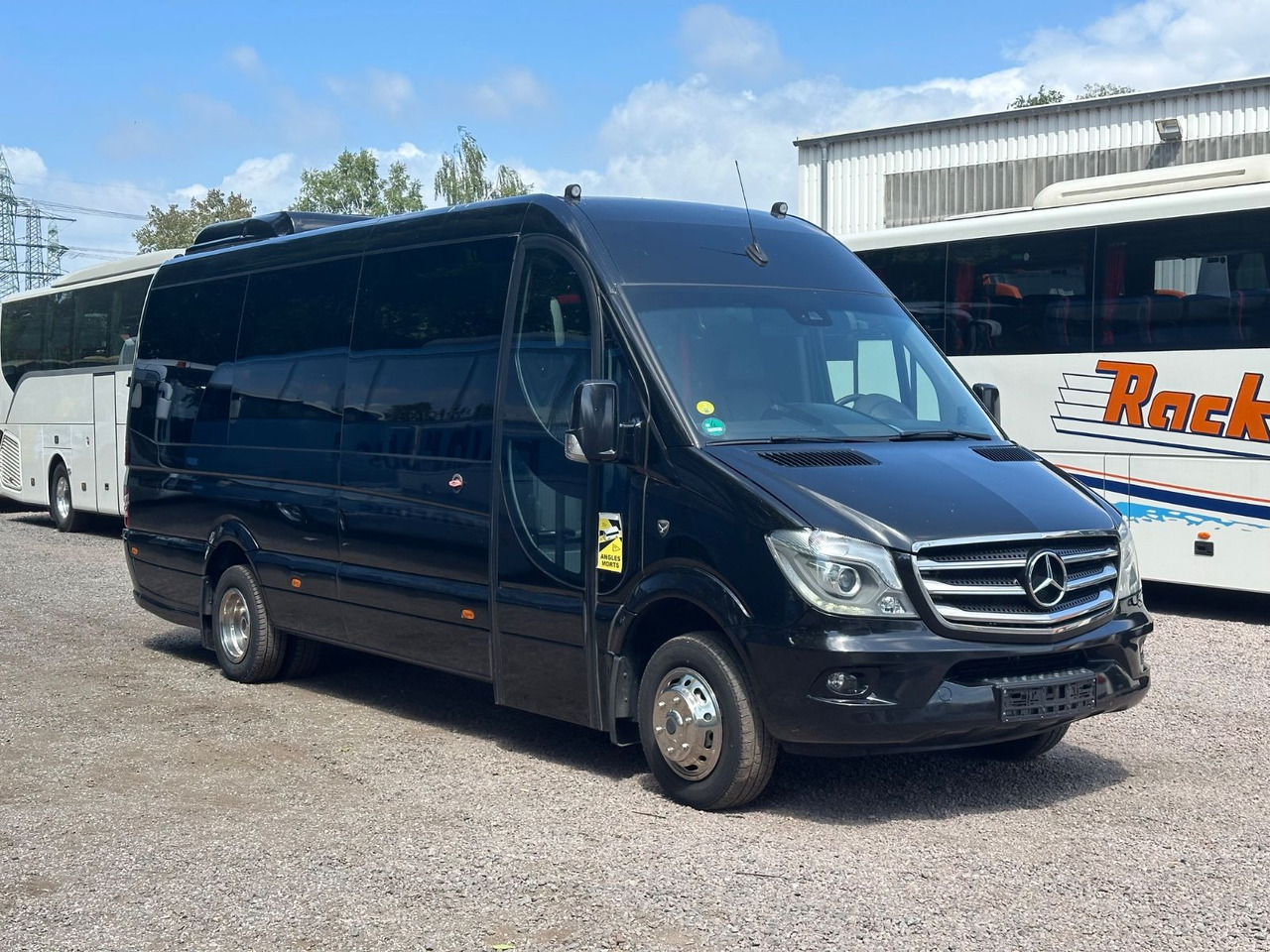 Mercedes-Benz Sprinter 519 CDi (Euro 6*VIP*Reise*wenig Km) - Minibusz, Kisbusz: 1 kép. Mercedes-Benz Sprinter 519 CDi (Euro 6*VIP*Reise*wenig Km) - Minibusz, Kisbusz: 1 kép.