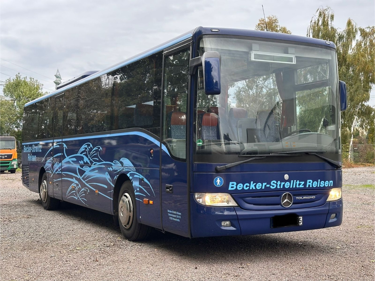 Mercedes-Benz Tourismo O350 RH (Euro 5*DE*56 Sitze) - Helyközi busz: 2 kép. Mercedes-Benz Tourismo O350 RH (Euro 5*DE*56 Sitze) - Helyközi busz: 2 kép.