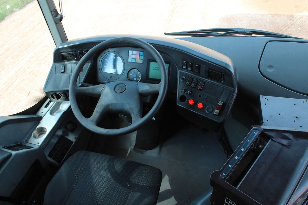 Setra S 415 NF (Klima, EURO 5) Setra S 415 NF (Klima, EURO 5) - Városi busz: 5 kép. Setra S 415 NF (Klima, EURO 5) Setra S 415 NF (Klima, EURO 5) - Városi busz: 5 kép.