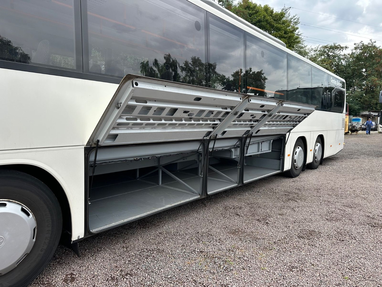 Setra S 417 UL  (60 SchlafSitze*Klima) - Helyközi busz: 5 kép. Setra S 417 UL  (60 SchlafSitze*Klima) - Helyközi busz: 5 kép.