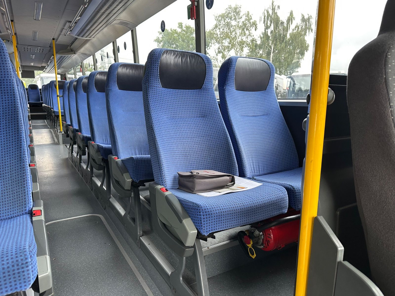 Setra S 417 UL (64 Sitze*Klima) - Helyközi busz: 5 kép. Setra S 417 UL (64 Sitze*Klima) - Helyközi busz: 5 kép.