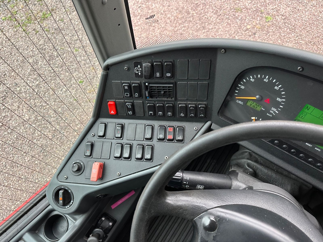 Setra S 417 UL  (64 Sitze*Klima) lízing Setra S 417 UL  (64 Sitze*Klima): 16 kép.