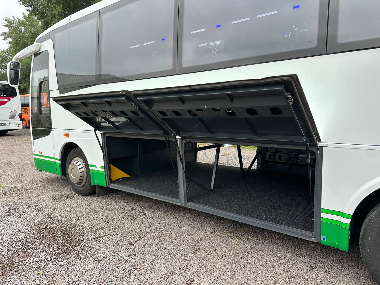 Temsa MD9 C (wenig Km*WC*DE) - Minibusz, Kisbusz: 5 kép. Temsa MD9 C (wenig Km*WC*DE) - Minibusz, Kisbusz: 5 kép.