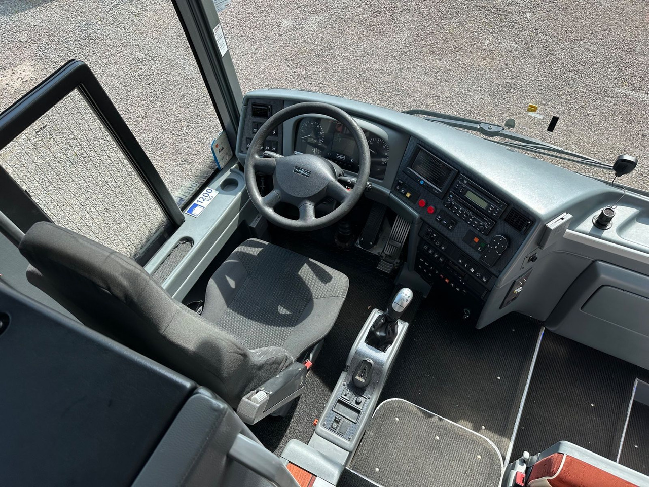 Vanhool T915 Astronef (Euro 5*Panorama Dach) - Távolsági busz: 5 kép. Vanhool T915 Astronef (Euro 5*Panorama Dach) - Távolsági busz: 5 kép.