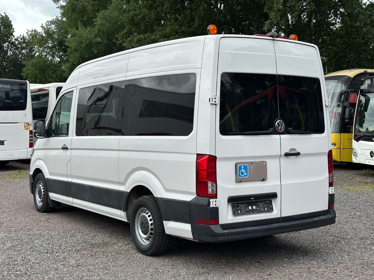 Volkswagen Crafter (PDC*StandHz.*Behinderten gerecht) - Kisbusz: 2 kép. Volkswagen Crafter (PDC*StandHz.*Behinderten gerecht) - Kisbusz: 2 kép.